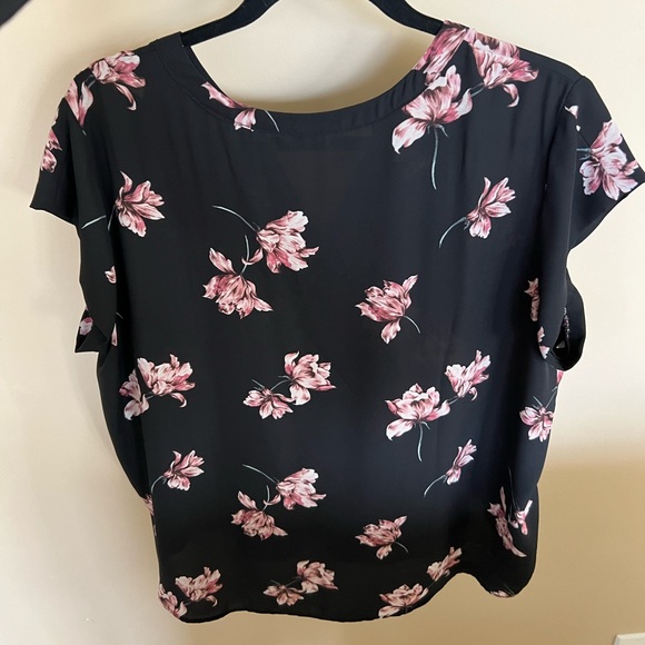 Black flowery women’s blouse for sale - Picture 2 of 3